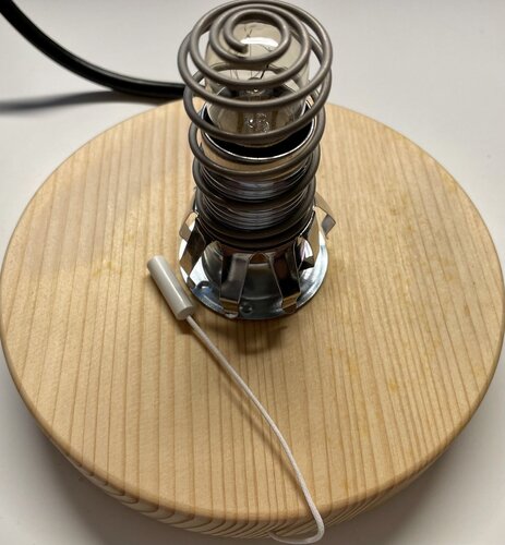 Geschirmter Lampensockel, Leuchtsockel, Fichte Salzlampe