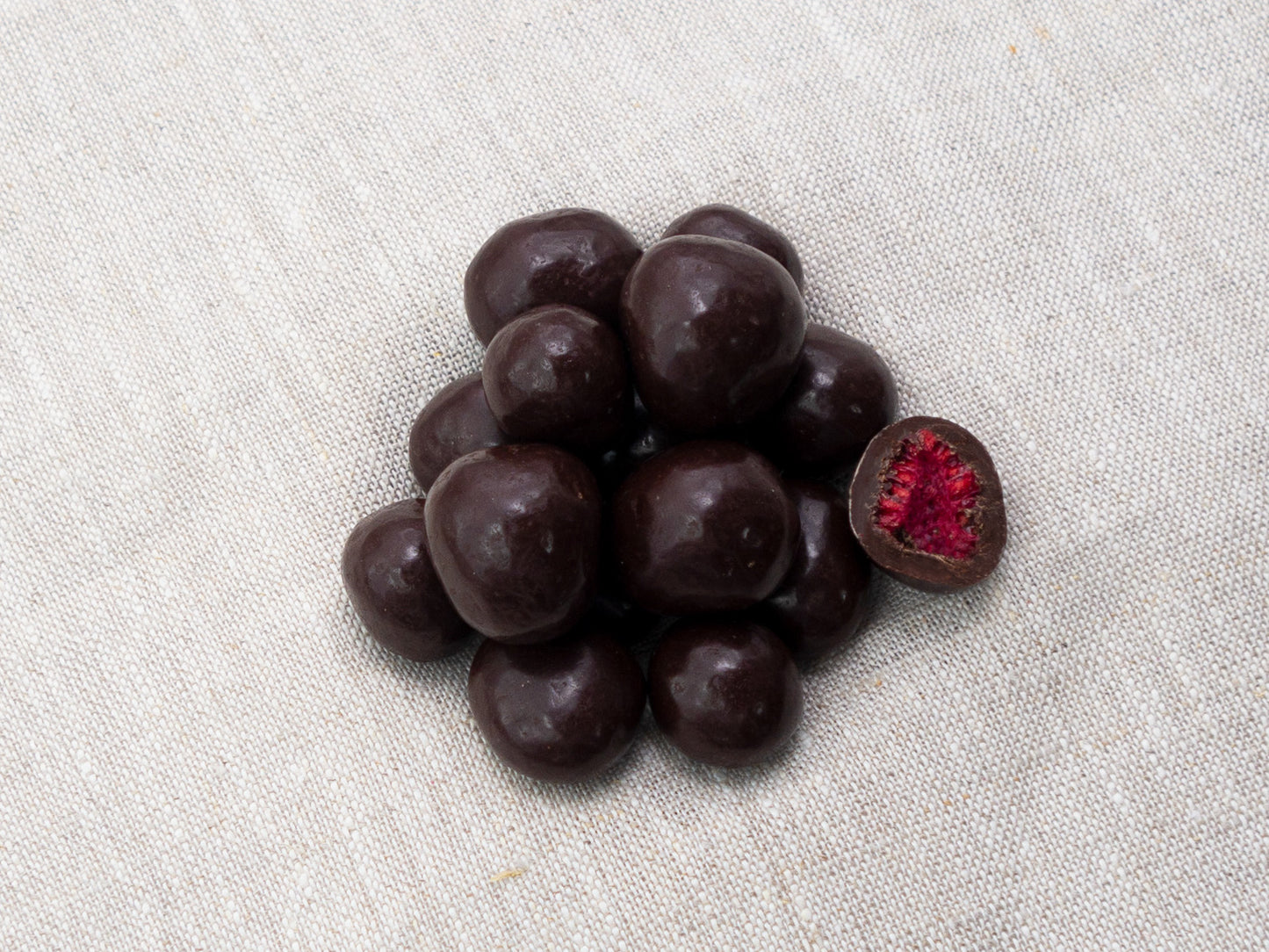 Bio Himbeere in Zartbitter-Schokolade, 50g